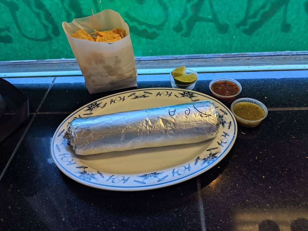 Taqueria Las Comadres | 2081 Mountain Blvd, Oakland, CA 94611, USA | Phone: (510) 339-9002