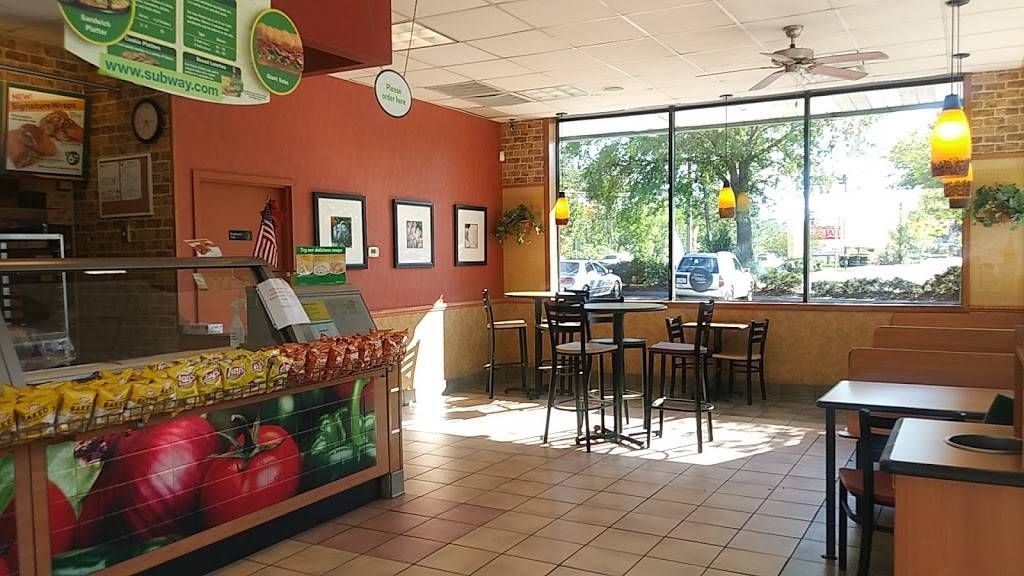 Subway | 8215 W Beaver St, Jacksonville, FL 32220 | Phone: (904) 786-1575