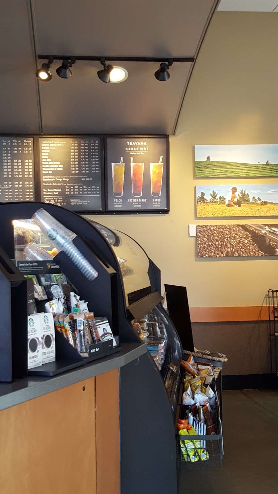 Starbucks | 7045 Berry Rd A1, Accokeek, MD 20607 | Phone: (301) 283-3724