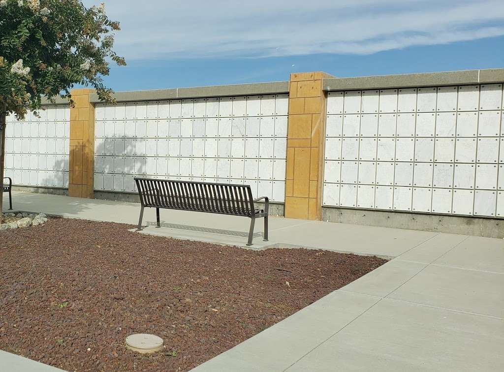 Bakersfield National Cemetery | 30338 E Bear Mountain Blvd, Arvin, CA 93203, USA | Phone: (661) 867-2250