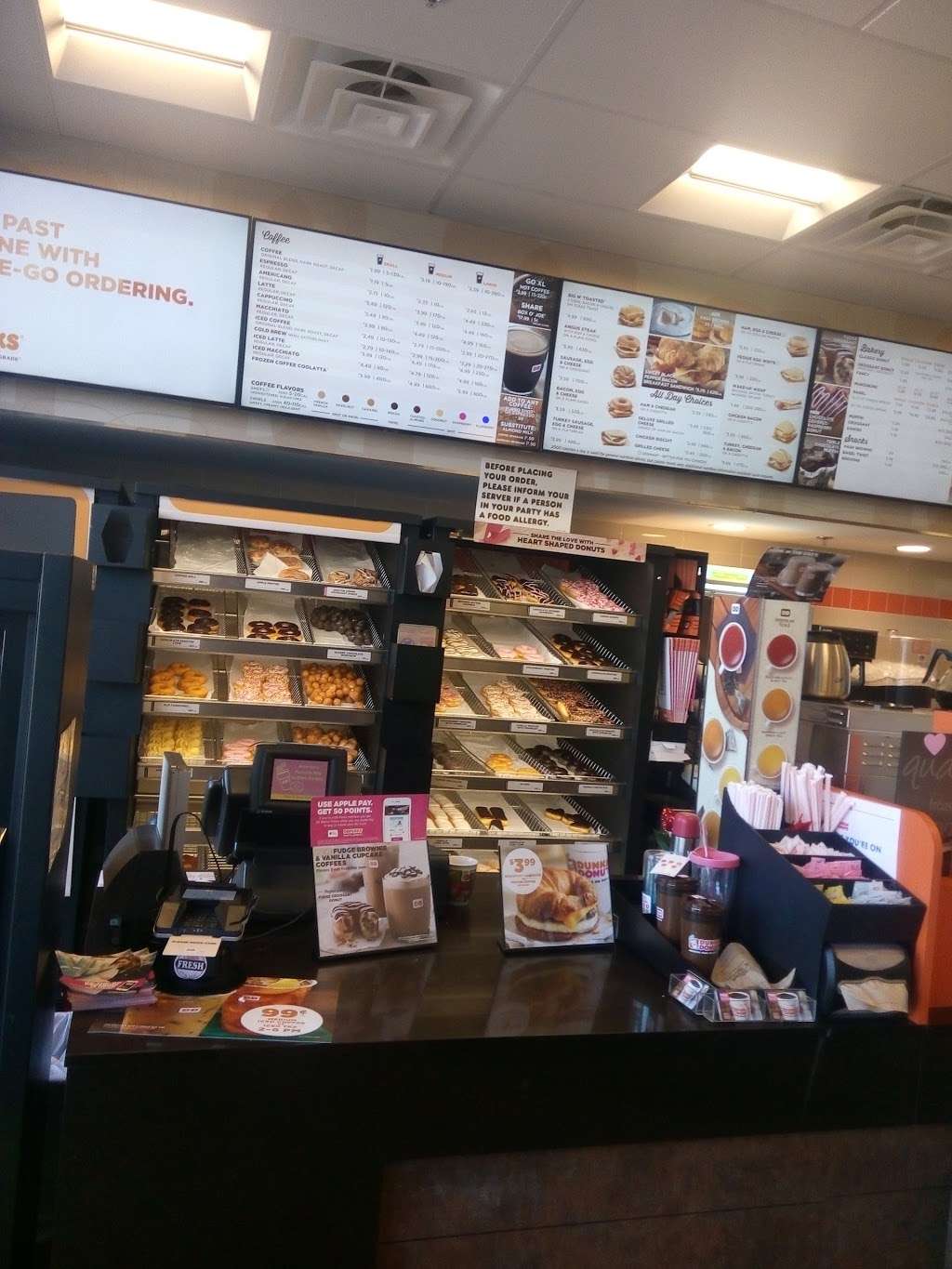 Dunkin Donuts | 2801 Ogden Ave #1, Lisle, IL 60532, USA | Phone: (630) 800-4779