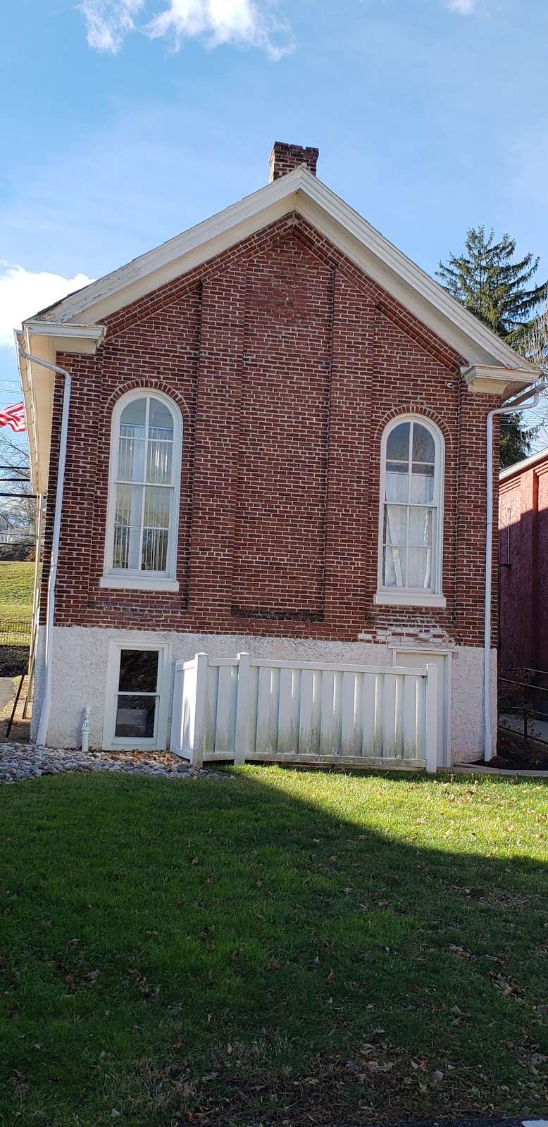 Schwenksville Boro Hall | 140 Main St, Schwenksville, PA 19473 | Phone: (610) 287-7442