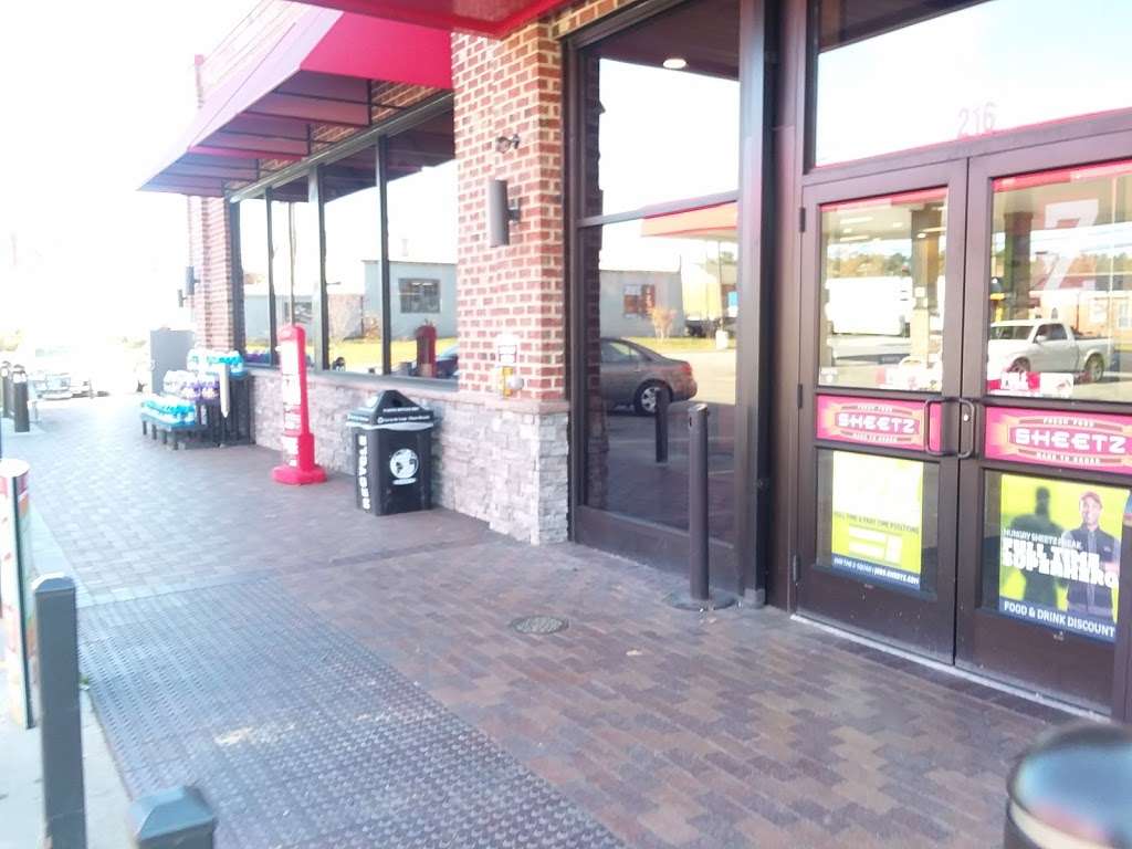 Sheetz #588 | 216 E Main St, Louisa, VA 23093, USA | Phone: (540) 967-0941