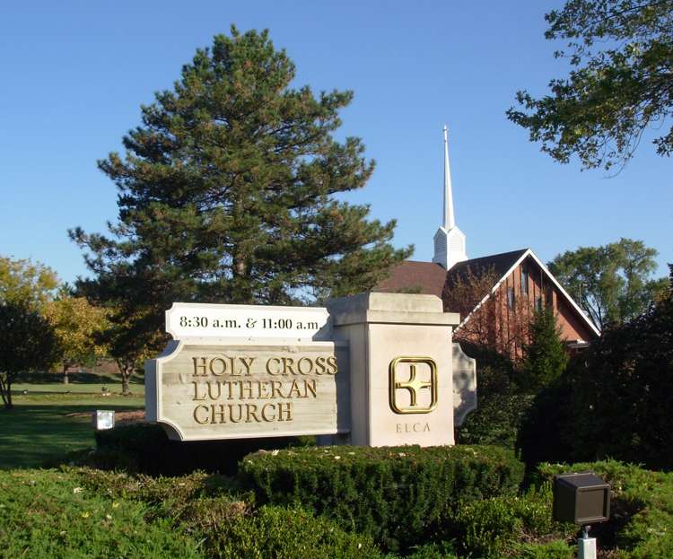 Holy Cross Lutheran | 802 E Geneva Rd, Wheaton, IL 60187, USA | Phone: (630) 665-1515