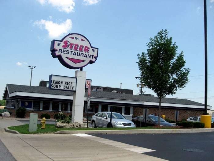 Purple Steer Restaurant | 8601 Indianapolis Blvd, Highland, IN 46322, USA | Phone: (219) 838-0514