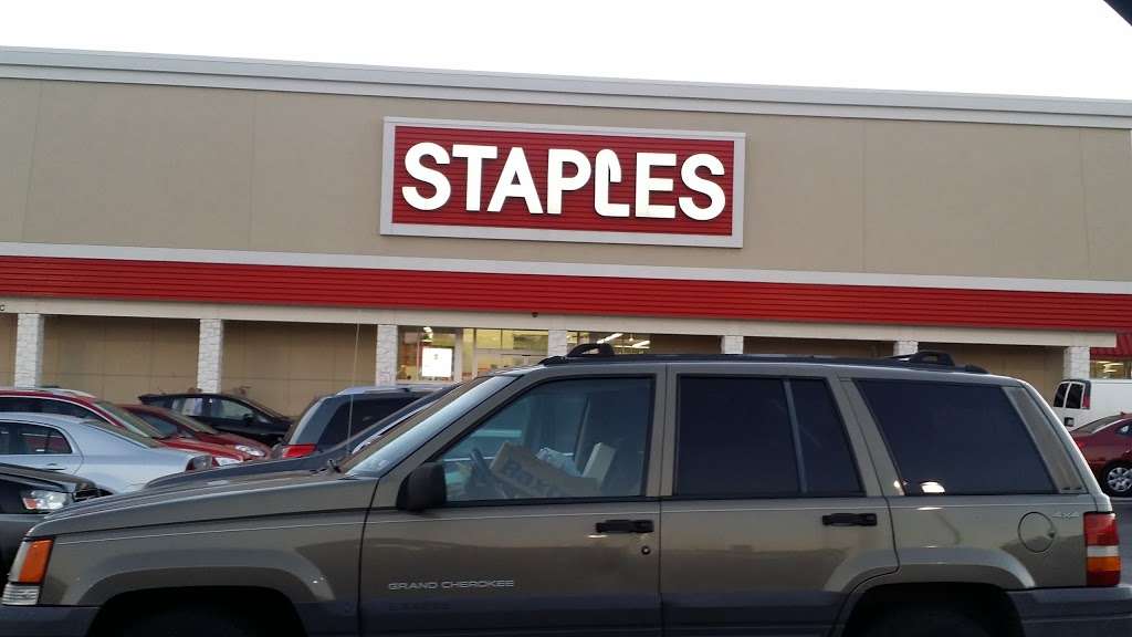 Staples | 93 E Street Rd, Feasterville-Trevose, PA 19053, USA | Phone: (215) 355-3025