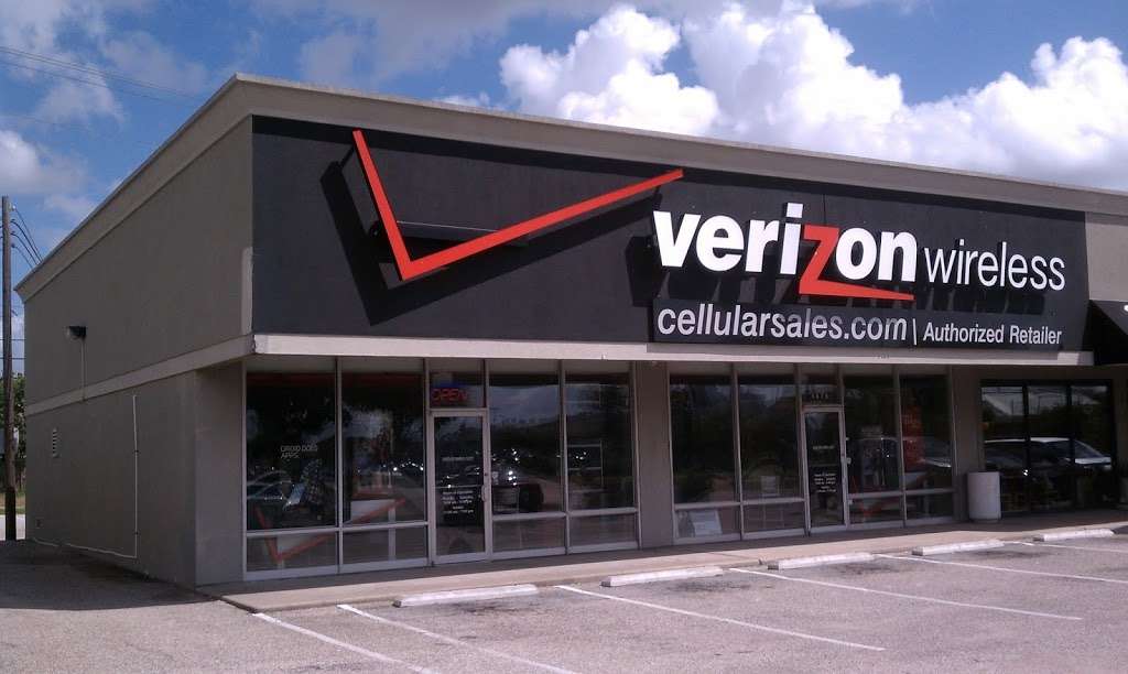 Verizon Authorized Retailer – Cellular Sales | 4676 Beechnut St, Houston, TX 77096, USA | Phone: (713) 432-1162