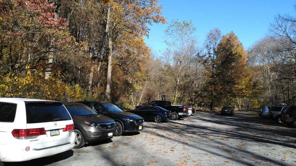 Pennypack Trail Parking | Pennypack Trail, Philadelphia, PA 19111, USA