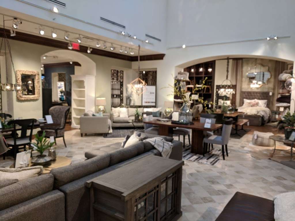 Arhaus | 100 W Higgins Rd, South Barrington, IL 60010, USA | Phone: (847) 836-0075