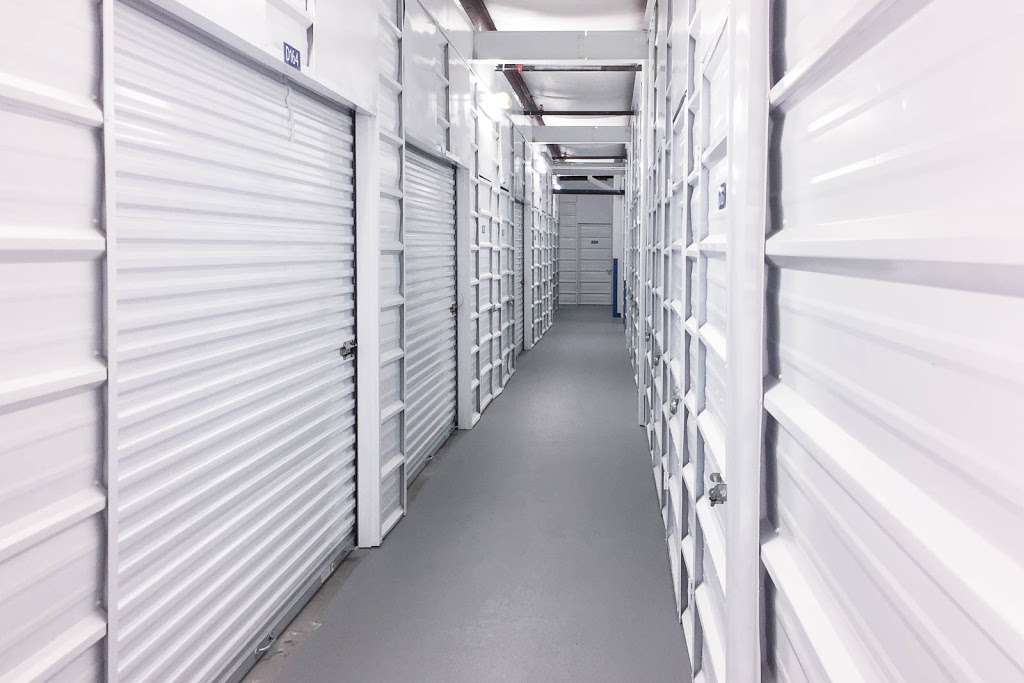 US Storage Centers | 130 Brady Ave, Hawthorne, NY 10532, USA | Phone: (914) 873-0800