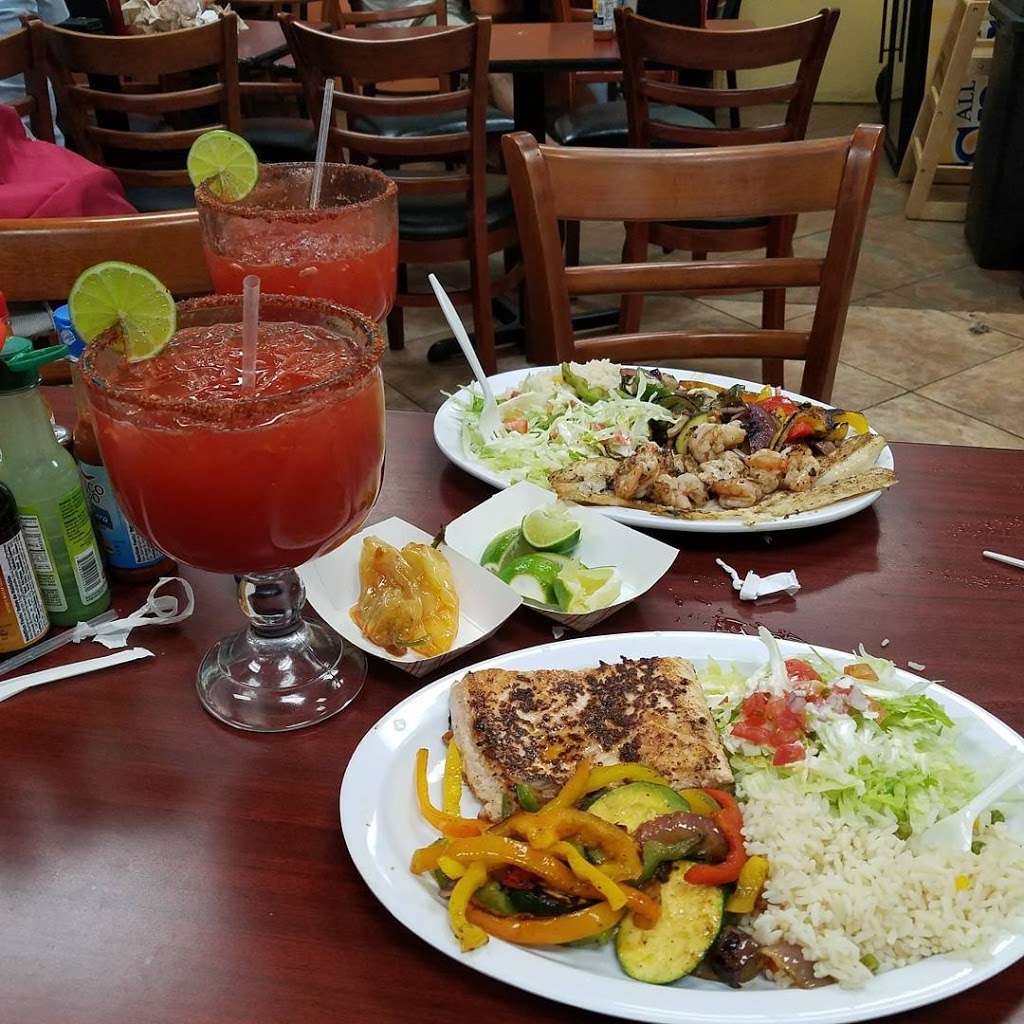 Mariscos El Puerto | 5599 Riverside Dr, Chino, CA 91710 | Phone: (909) 628-2903