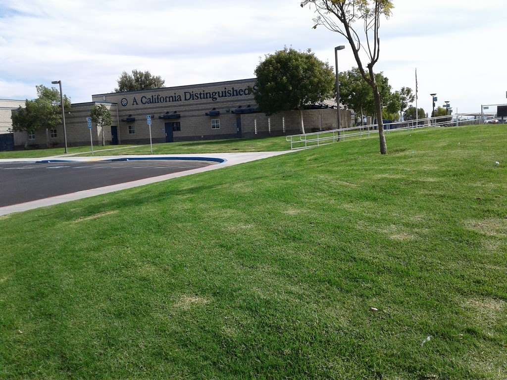 Thompson Middle School | 24040 Hayes Ave, Murrieta, CA 92562, USA | Phone: (951) 696-1410