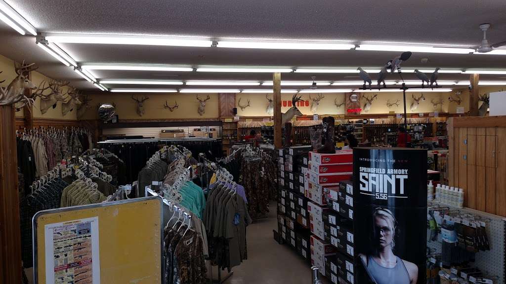 Carters Country | 2120 Shaver St, Pasadena, TX 77502, USA | Phone: (713) 475-2222