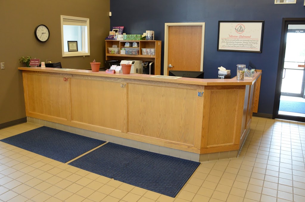 The Animal Clinic | 58950 Iowa Rd, Glenwood, IA 51534, USA | Phone: (712) 527-9454