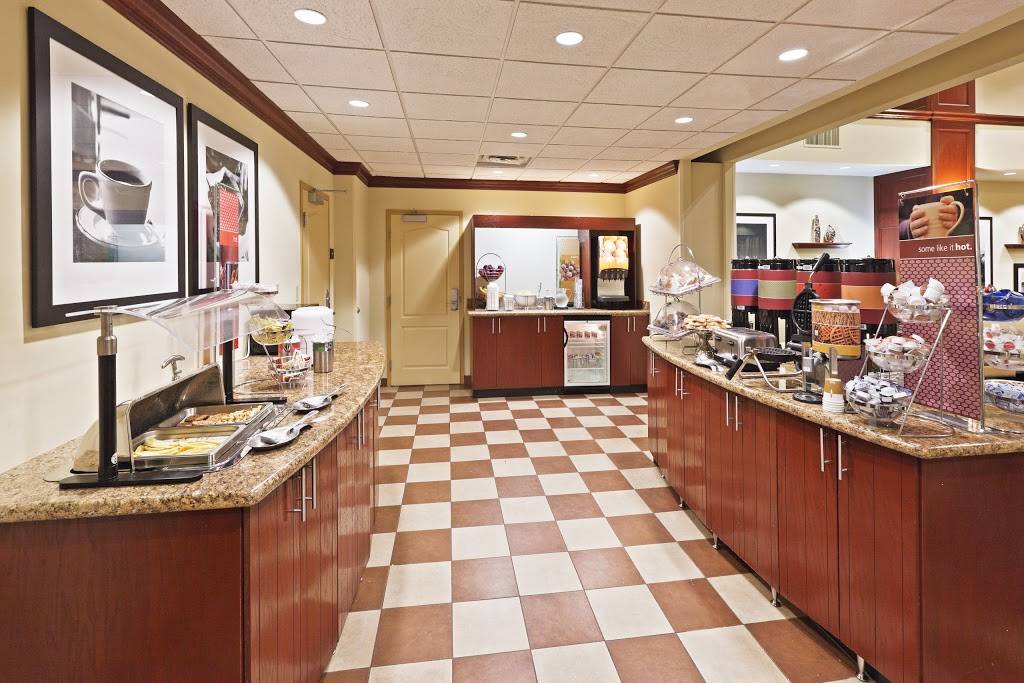 Hampton Inn & Suites Tulsa North/Owasso | 9009 N 121st E Ave, Owasso, OK 74055, USA | Phone: (918) 609-6700