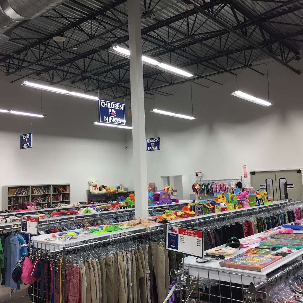 Goodwill Select Store | 253 N Bypass 35, Alvin, TX 77511, USA | Phone: (281) 968-3775