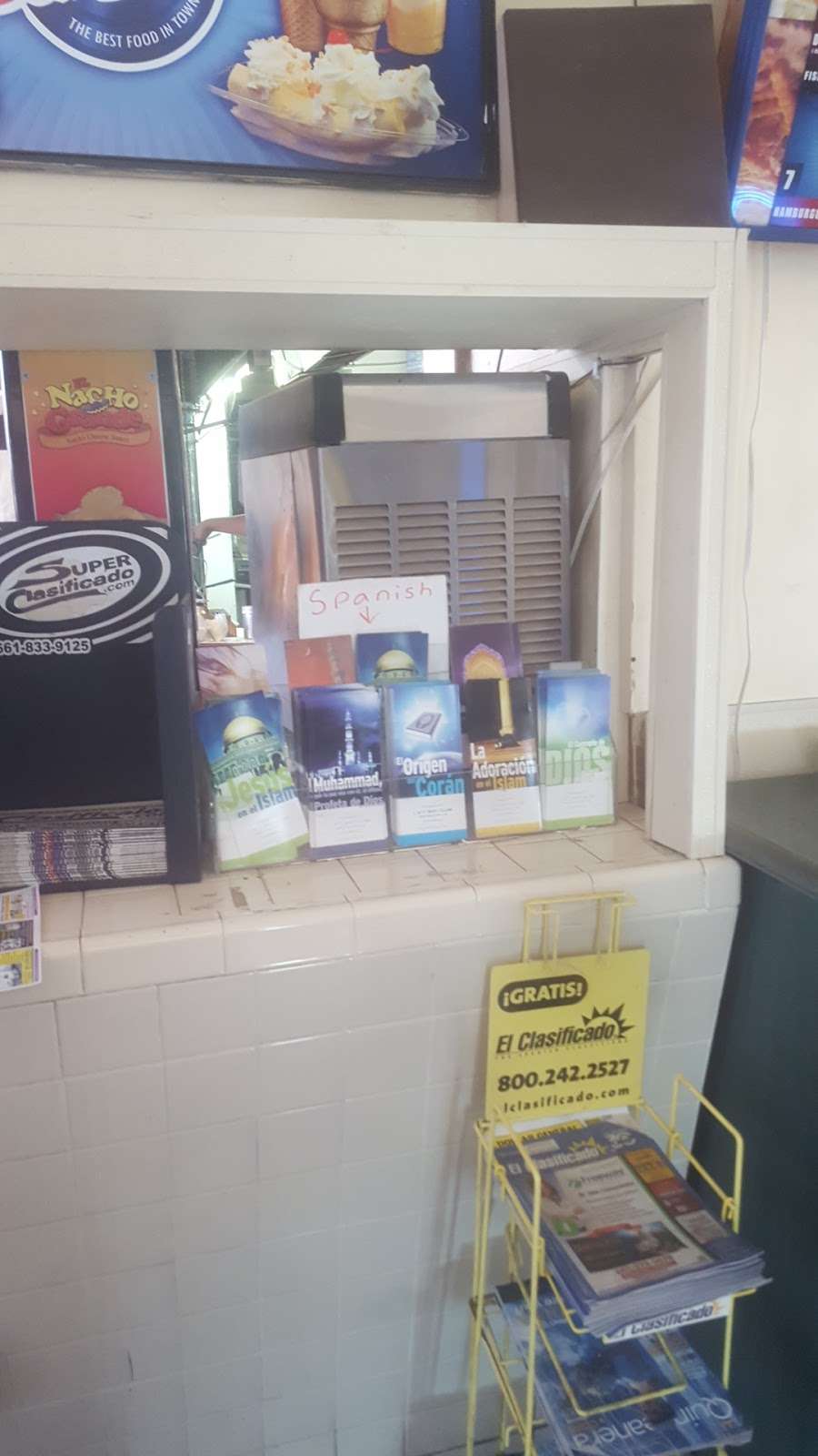 Casa Burger Drive-In | 301 Bear Mountain Blvd, Arvin, CA 93203, USA | Phone: (661) 854-5523