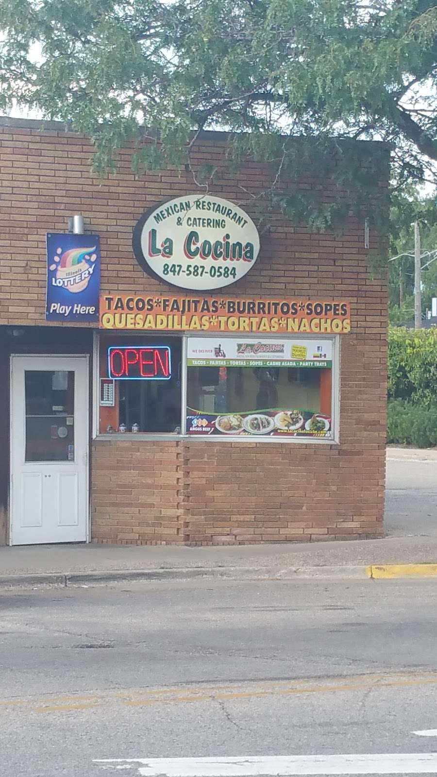 La Cocina Restaurant | 22 Grand Ave, Fox Lake, IL 60020 | Phone: (847) 587-0584