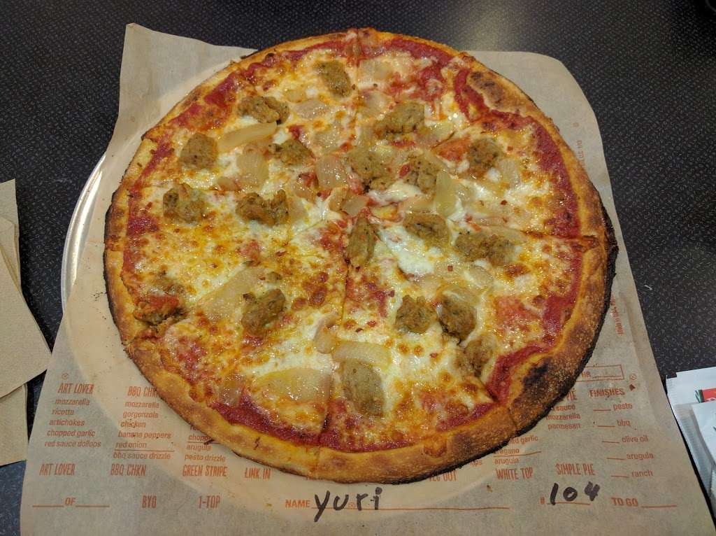 Blaze Pizza | 2800 N Terminal Rd, Houston, TX 77032 | Phone: (281) 233-3321