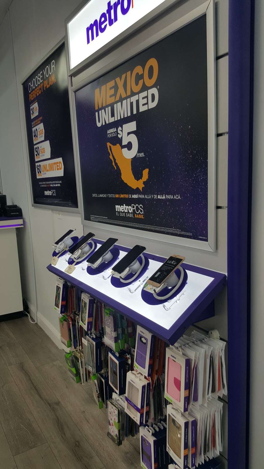 Metro By T Mobile 642 S Dillard St Winter Garden Fl 34787 Usa