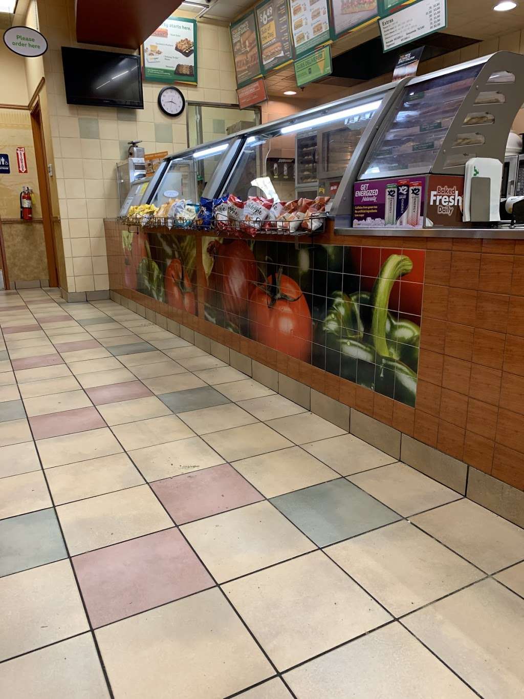 Subway Restaurants | Cooley Plaza, 2097 E Washington St Suite 1D, Colton, CA 92324 | Phone: (909) 422-1006