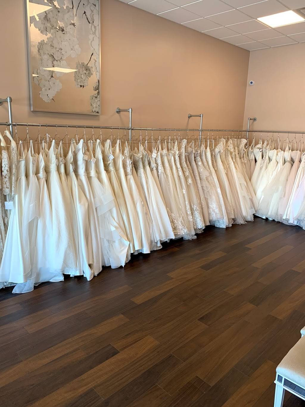 Gowns Of Grace | 4885 Alpha Rd STE 155, Farmers Branch, TX 75244, USA | Phone: (214) 902-0800