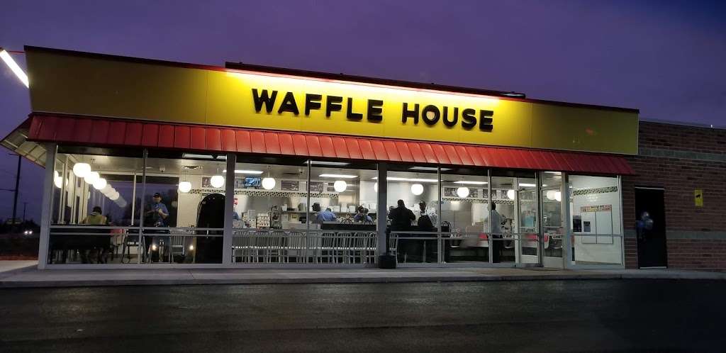 Waffle House | 8512 Steele Creek Rd, Charlotte, NC 28273, USA | Phone: (704) 891-9748