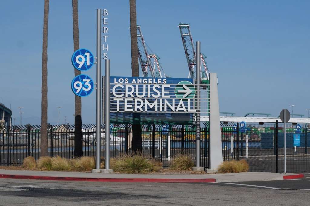 Catalina Sea and Air Terminal | Berth 95, San Pedro, CA 90731, USA | Phone: (800) 613-1212