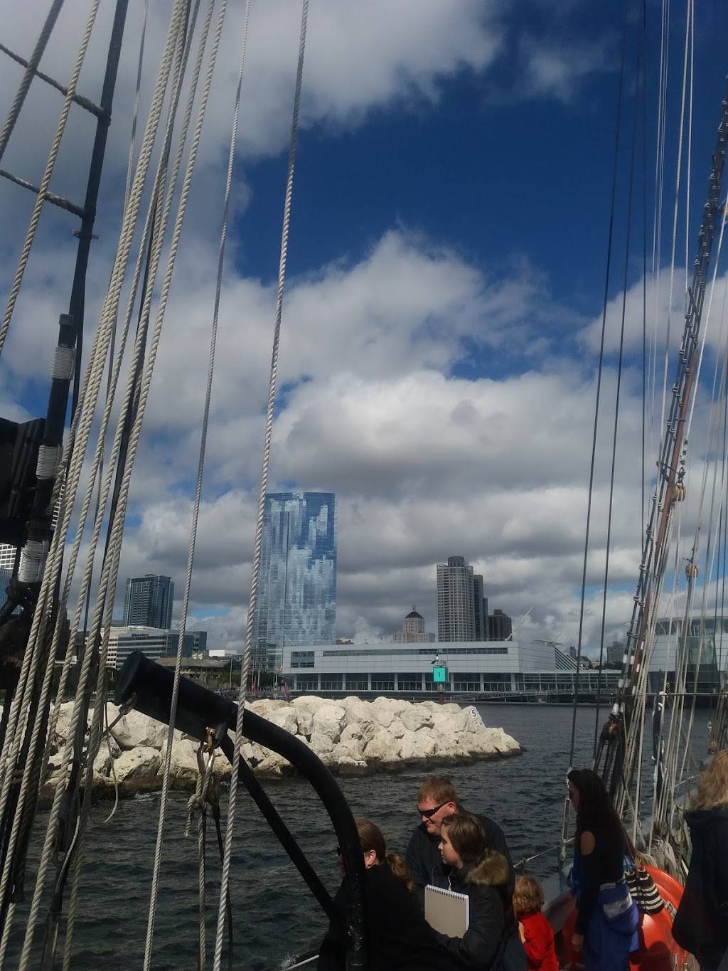 S/V Denis Sullivan | 500 N Harbor Dr, Milwaukee, WI 53202, USA | Phone: (414) 765-8625