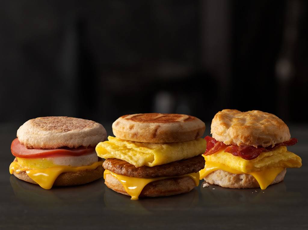 McDonalds | 1420 Eastchase Pkwy, Fort Worth, TX 76112, USA | Phone: (817) 801-3062