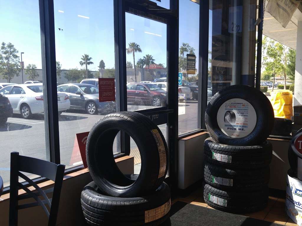 Pep Boys Auto Service & Tire | 2312 E Lincoln Ave, Anaheim, CA 92806, USA | Phone: (714) 533-3469