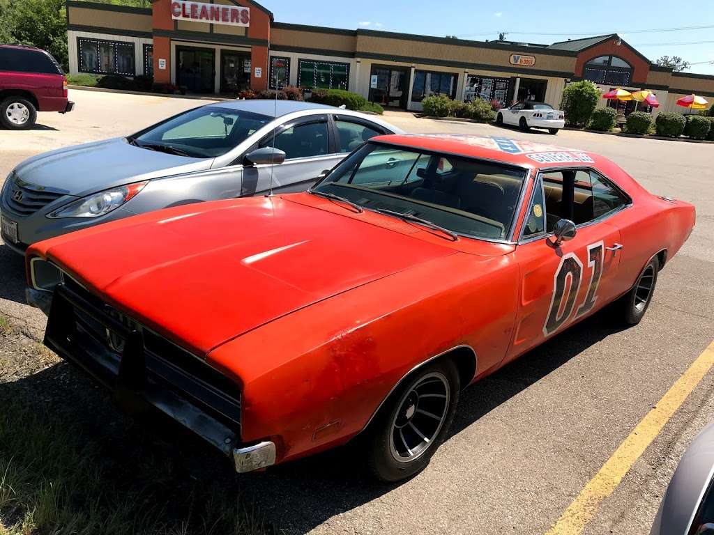 Muscle Car Ameri Classic | 185 W Grand Ave, Lake Villa, IL 60046, USA | Phone: (847) 245-1414