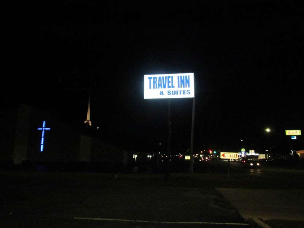 Travel Inn & Suites Frankfort, IN | 2050 E Wabash St, Frankfort, IN 46041, USA | Phone: (765) 654-5592
