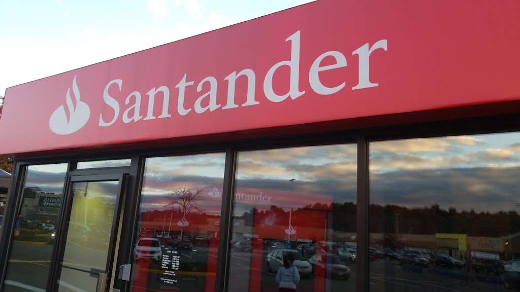 Santander Bank And ATM | 323 Broadway, Lynnfield, MA 01940, USA | Phone: (781) 231-0008