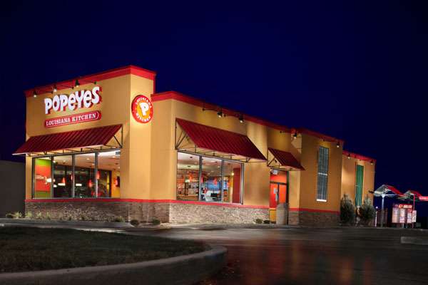 Popeyes Louisiana Kitchen | 3200 E Airfield Dr Terminal A, Gate 15, Dallas, TX 75261, USA | Phone: (972) 973-7336