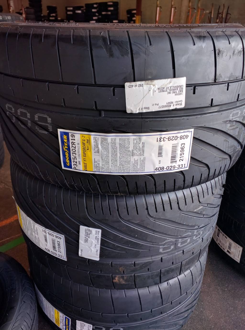 S&S Tire | 450 Kenwood Industrial Dr suite b, Louisville, KY 40214, USA | Phone: (502) 634-9400