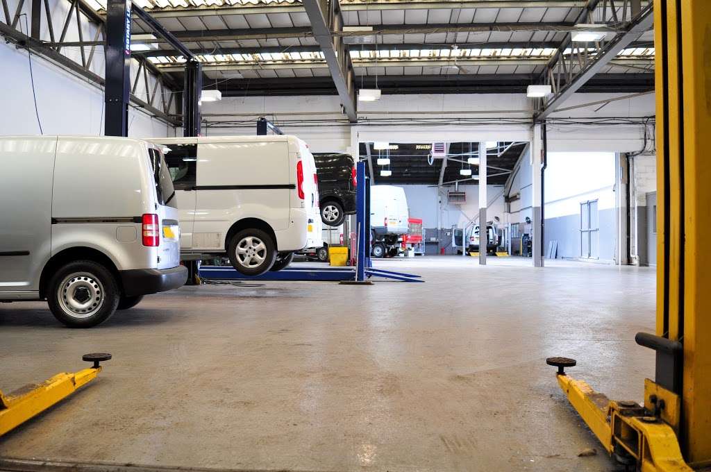 Vanwise Harlow | London Road, Harlow, Essex CM17 9AN, UK | Phone: 01279 216163