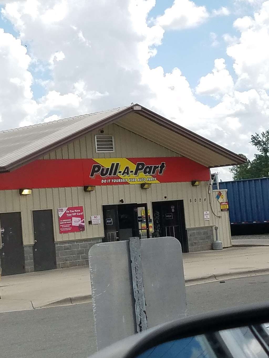 Pull-A-Part | 6024 N Tryon St, Charlotte, NC 28213, USA | Phone: (704) 596-6800