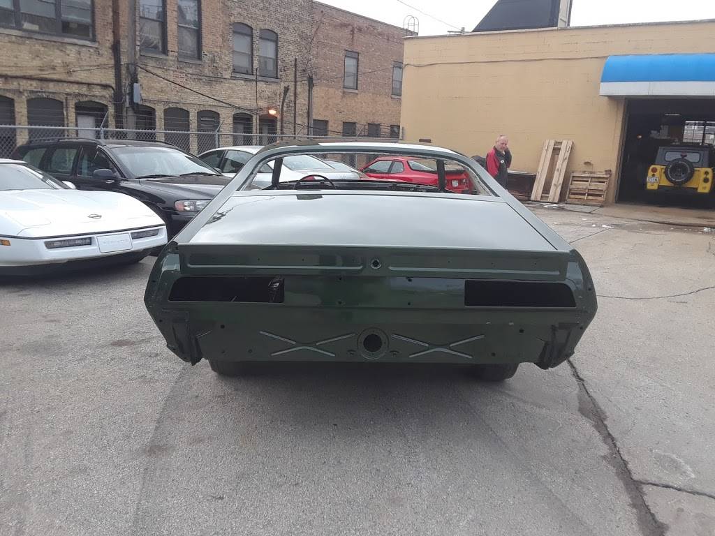 Bennett Coachworks | 1500 Vel R. Phillips Ave, Milwaukee, WI 53212, USA | Phone: (414) 298-2068