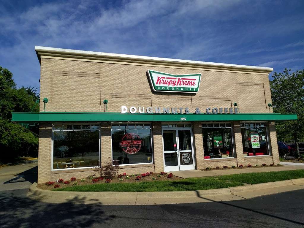 Krispy Kreme Alexandria | 6332 Richmond Hwy, Alexandria, VA 22306, USA | Phone: (703) 768-1002