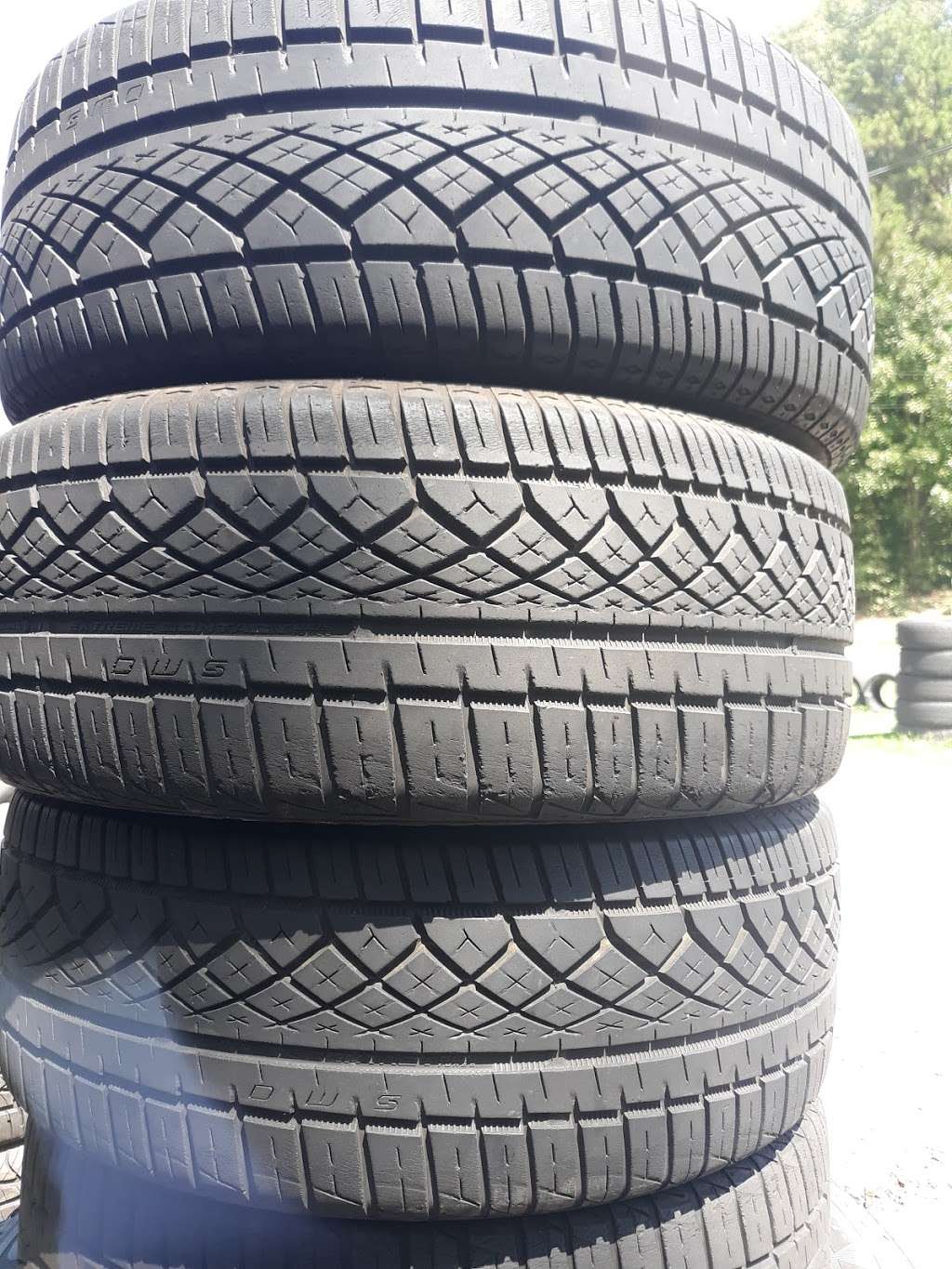 Fords Tires | 1894 W Hwy 150, Lincolnton, NC 28092, USA | Phone: (828) 695-7732