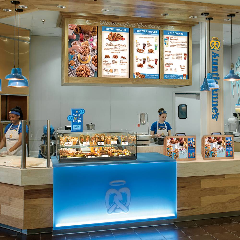 Auntie Annes | 3850 Las Vegas Blvd S, Las Vegas, NV 89109, USA | Phone: (702) 736-5235