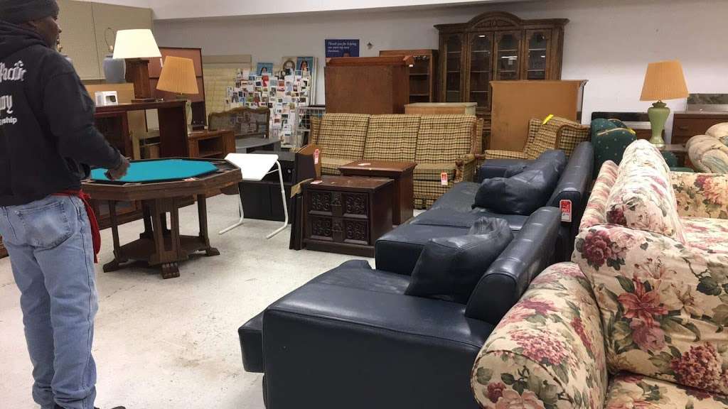 Volunteers of America Thrift Store | 400 S Main St, Wilkes-Barre, PA 18701 | Phone: (570) 829-5100