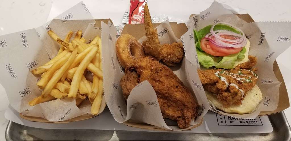 Honeys Fried Chicken And Donuts | 7200 MGM National Ave, Oxon Hill, MD 20745, USA