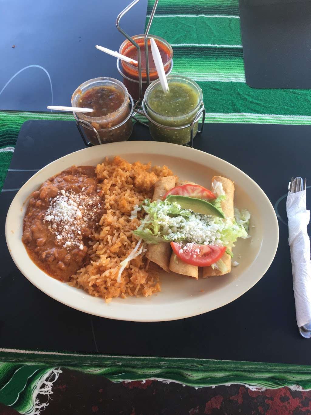 El Michoacano Restaurant | 11017 San Fernando Rd, Pacoima, CA 91331, USA | Phone: (818) 896-9947