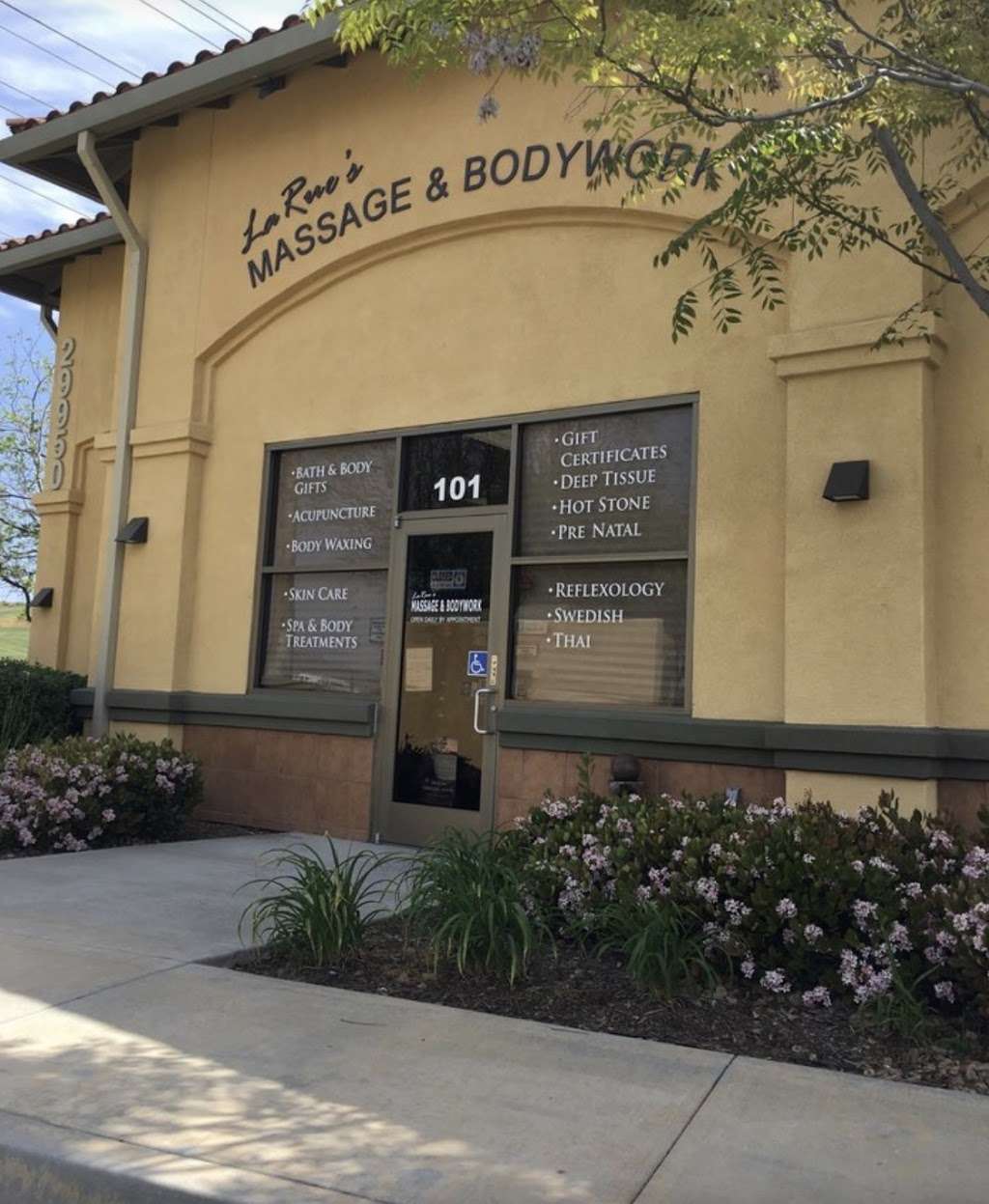 LaRues Massage & Bodywork | 29950 Hunter Rd #101, Murrieta, CA 92563, USA | Phone: (951) 461-8377