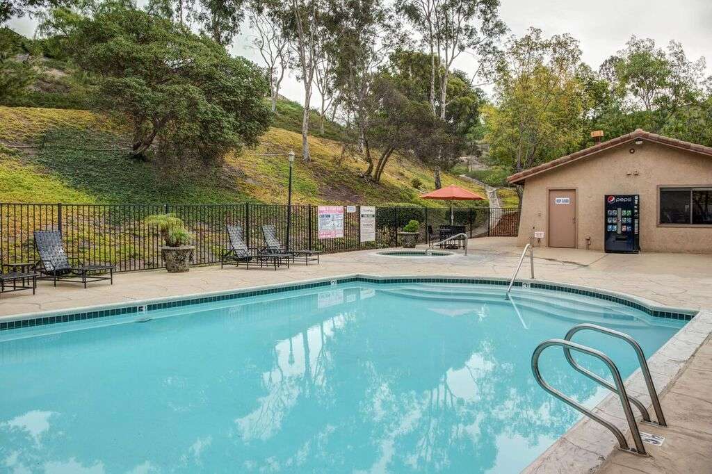 River Oaks | 3880 San Ramon Dr, Oceanside, CA 92057 | Phone: (877) 635-6188