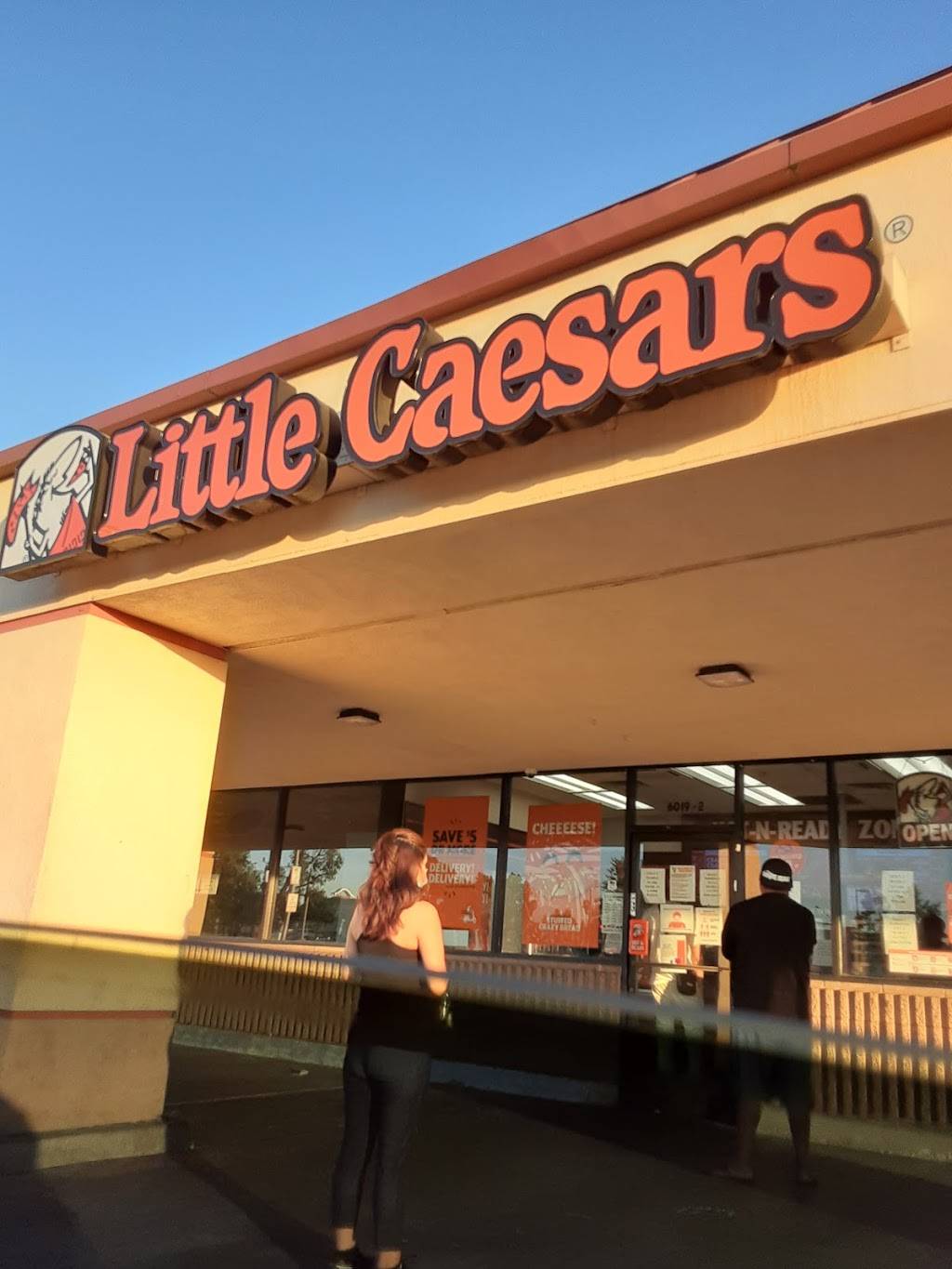 Little Caesars Pizza | 6019 EAST, Niles St, Bakersfield, CA 93306, USA | Phone: (661) 366-3333