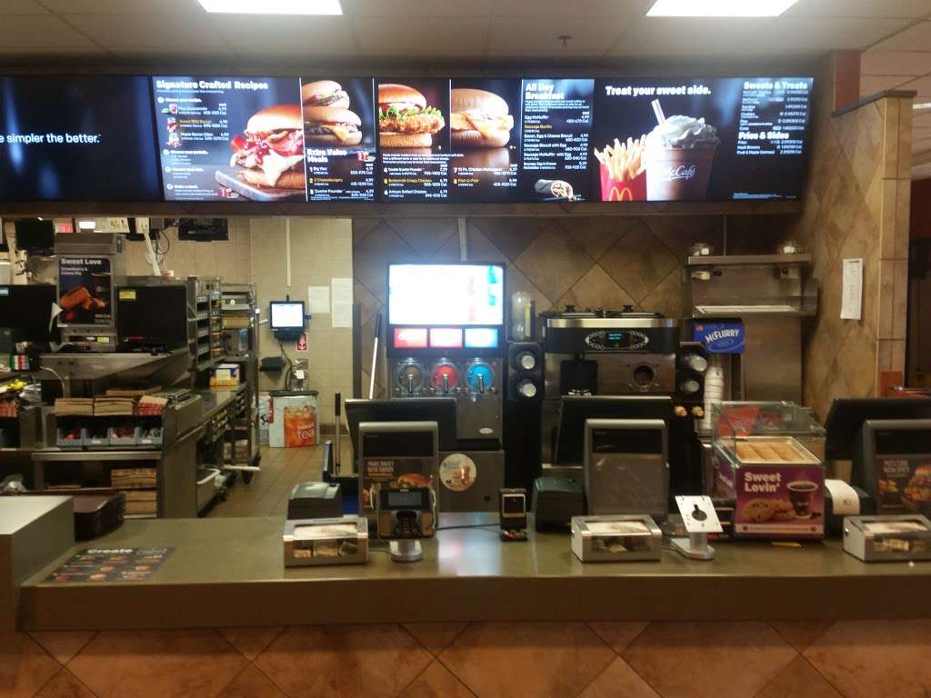 McDonalds | 606 S 130th St, Bonner Springs, KS 66012, USA | Phone: (913) 422-7817