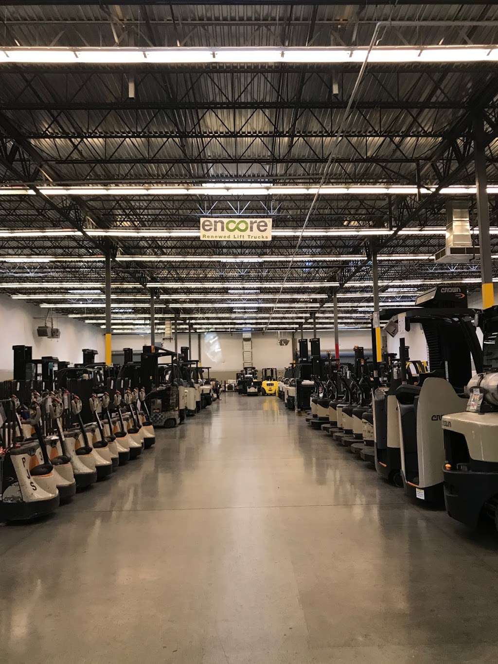 Crown Lift Trucks | 17700 E 32nd Pl, Aurora, CO 80011, USA | Phone: (303) 344-1000